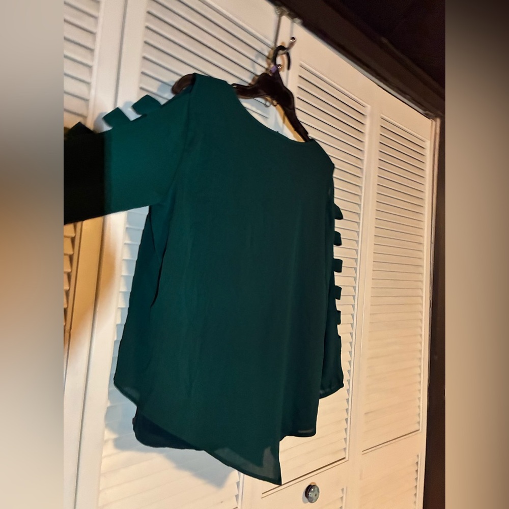 BCX Dark Green Women's Blouse with Unique Sleeve Design